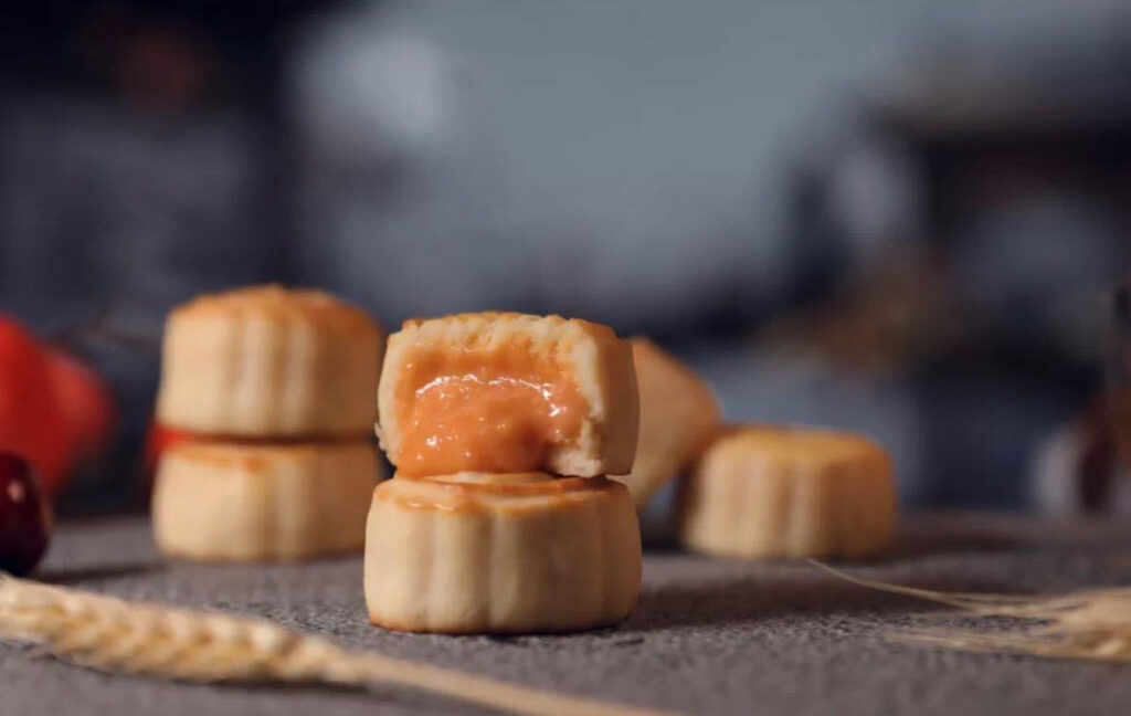 Teamania’s Lava Custard Mooncakes: A Taste of Tradition with a Twist
