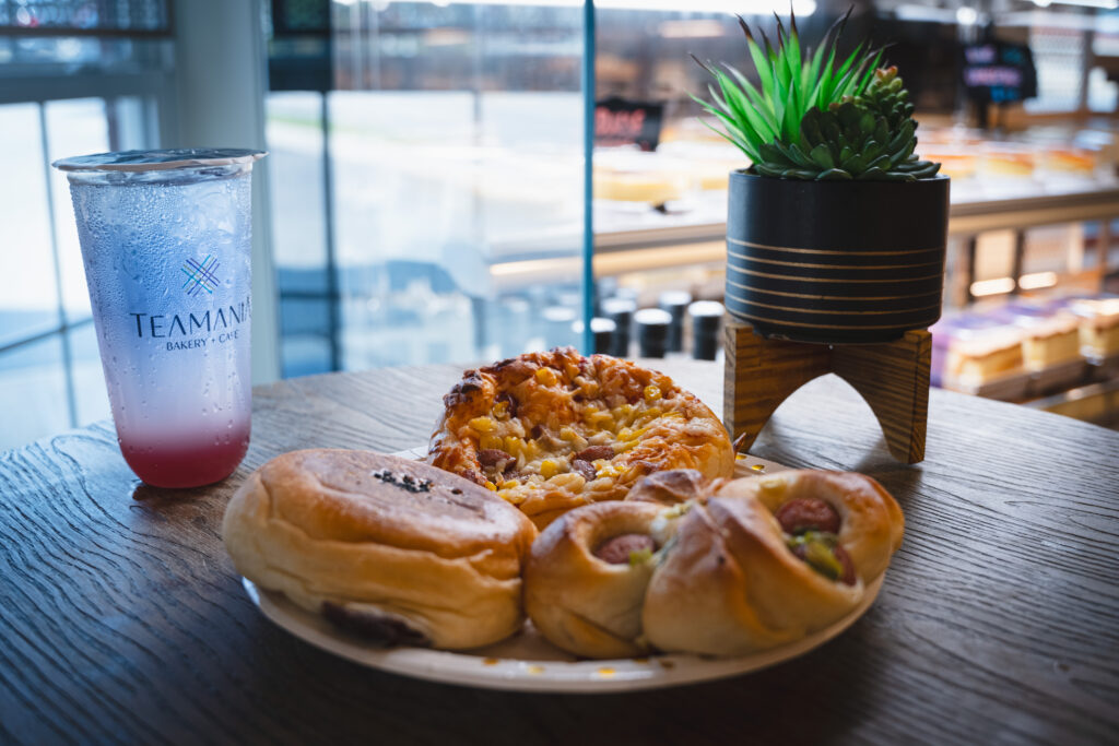 Teamania Bakery Cafe