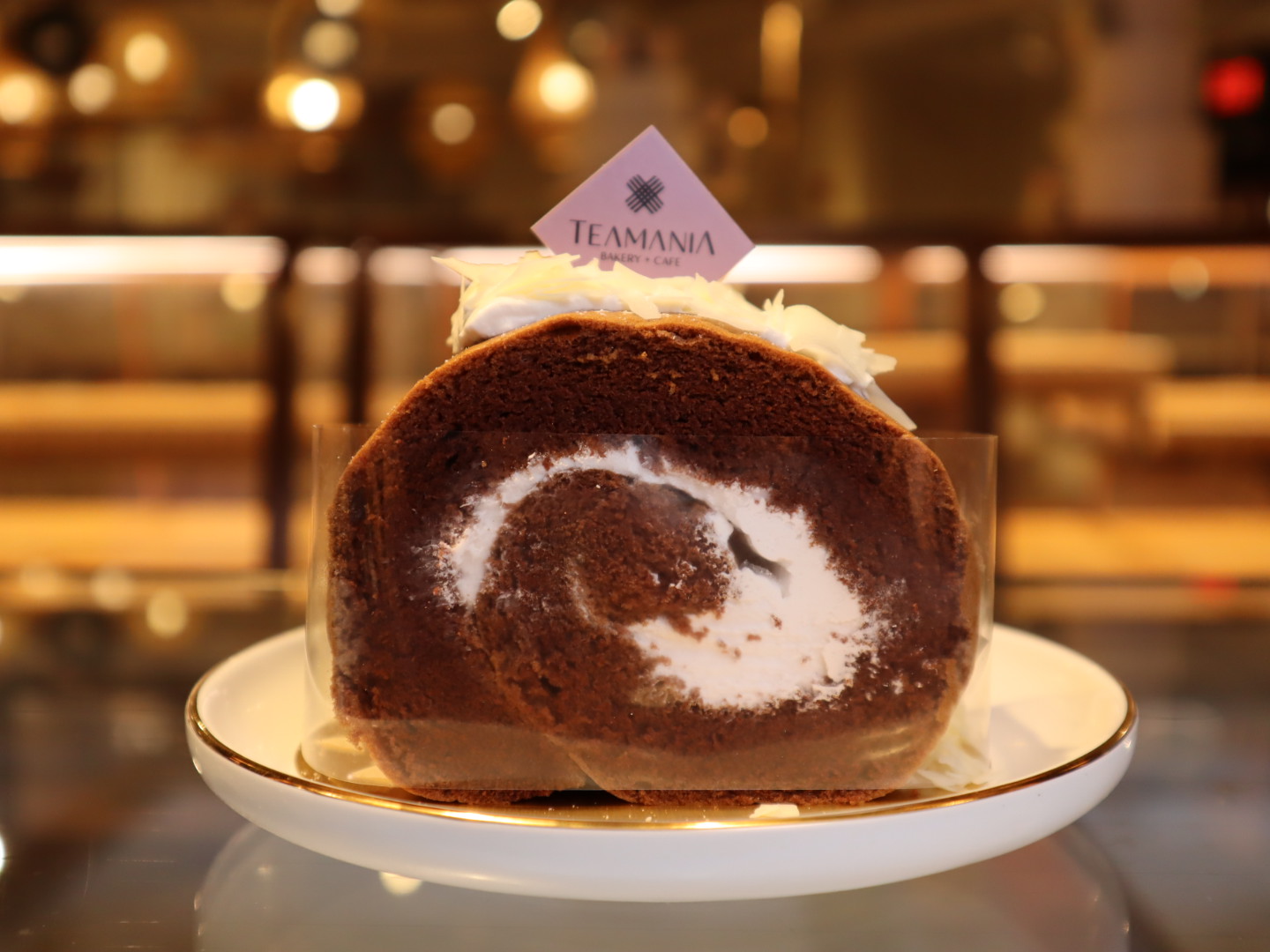 Dirty Chocolate Cake Roll